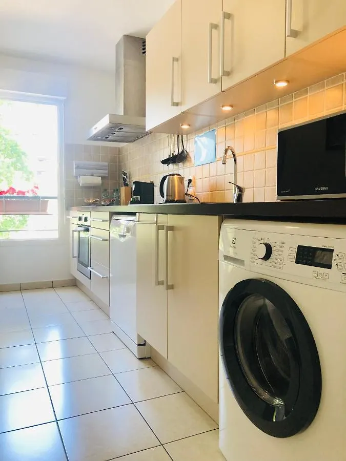 Beautiful Apartment Near Geneva Saint-Julien-en-Genevois 0*,
